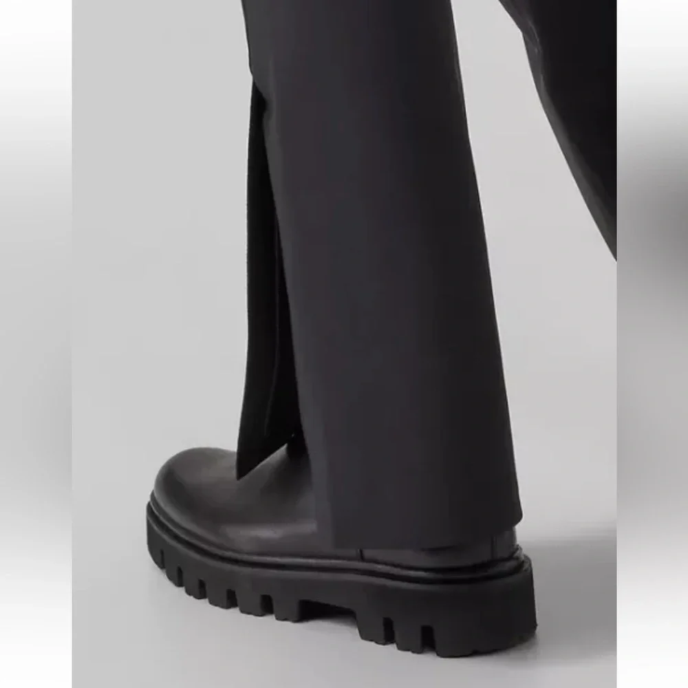 Athleta Stellar Flare Trouser Women’s Size 22 Black - Picture 3 of 11